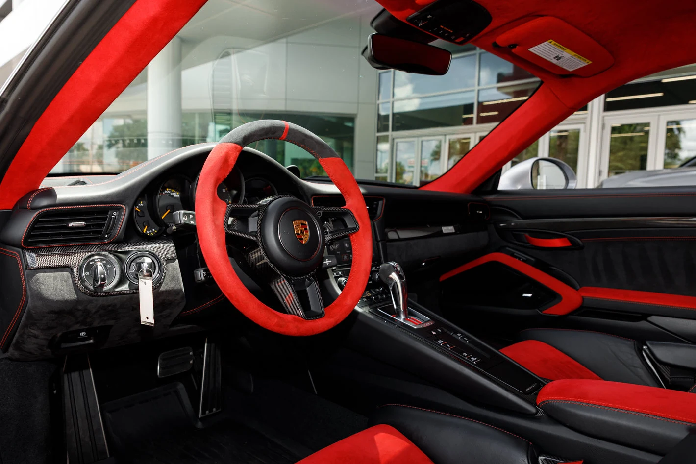 2018 Porsche 911 (991.2) GT2 RS, 27/30