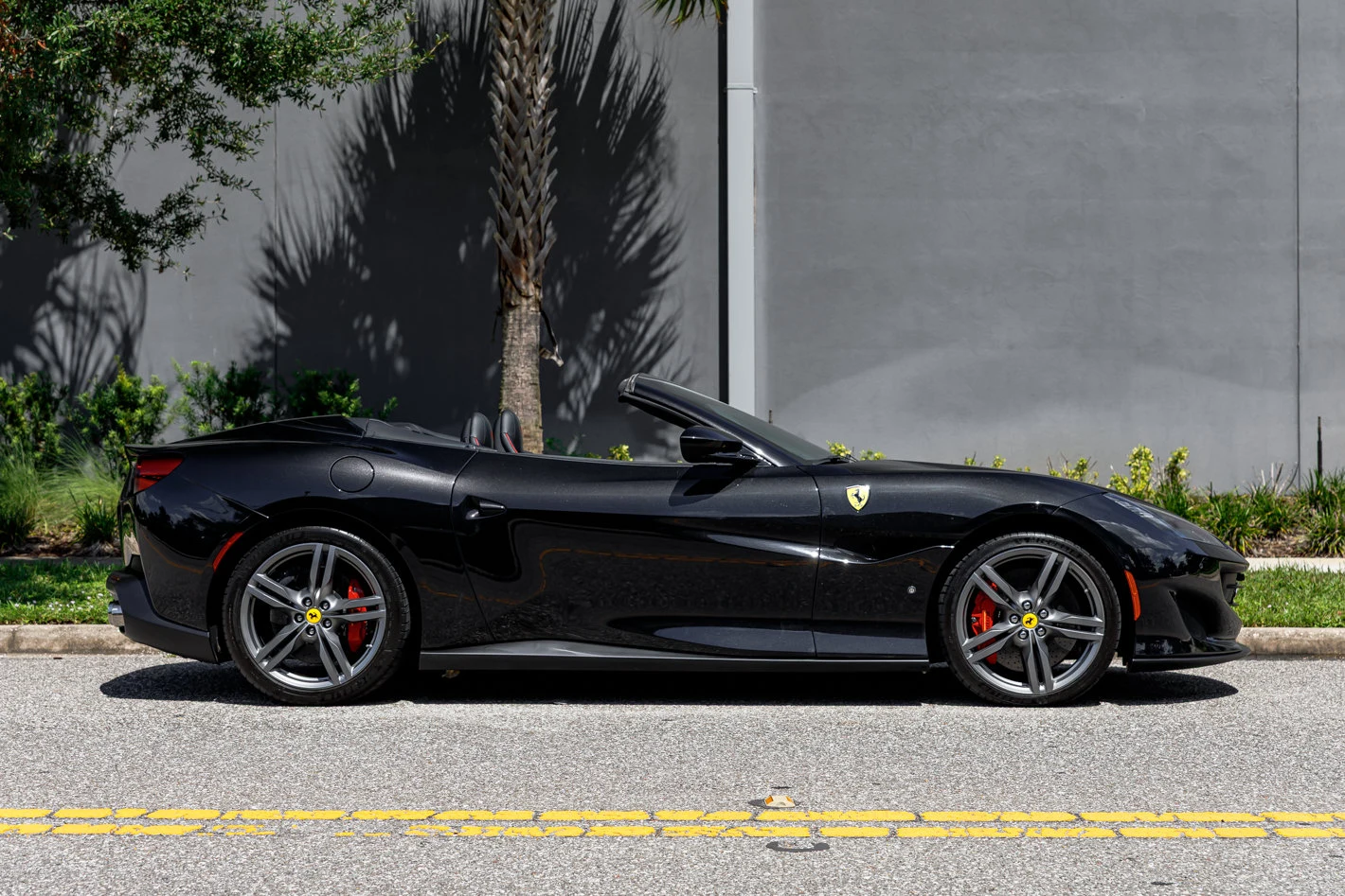 2020 Ferrari Portofino, 5/30