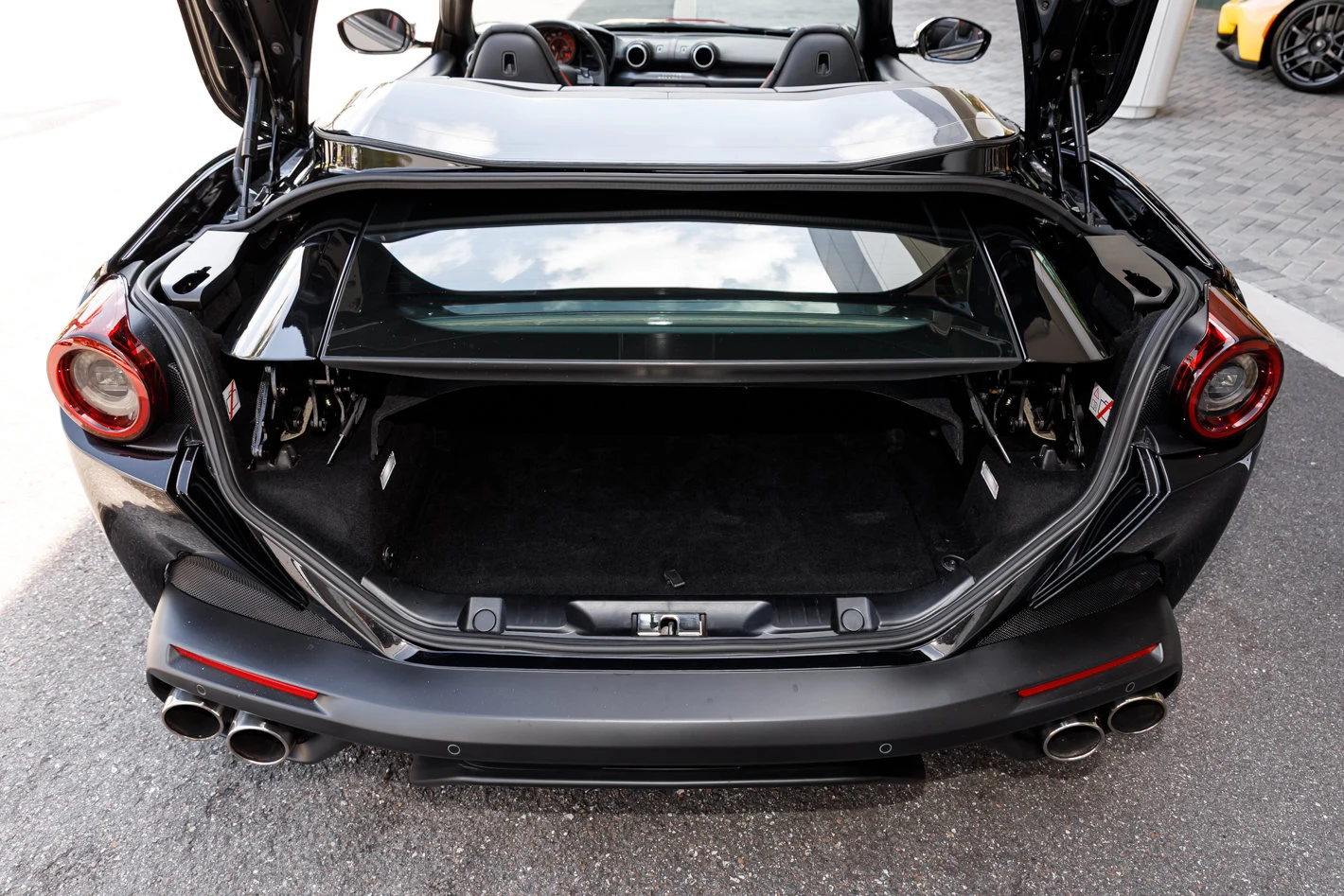 2020 Ferrari Portofino, 19/30