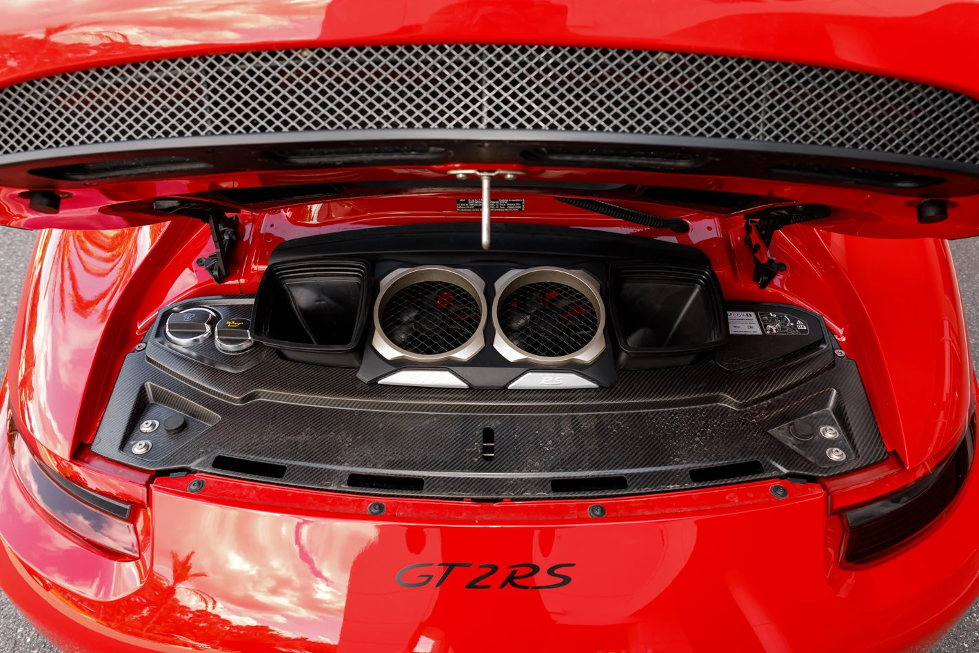 2018 Porsche 911 (991.2) GT2 RS, 29/30