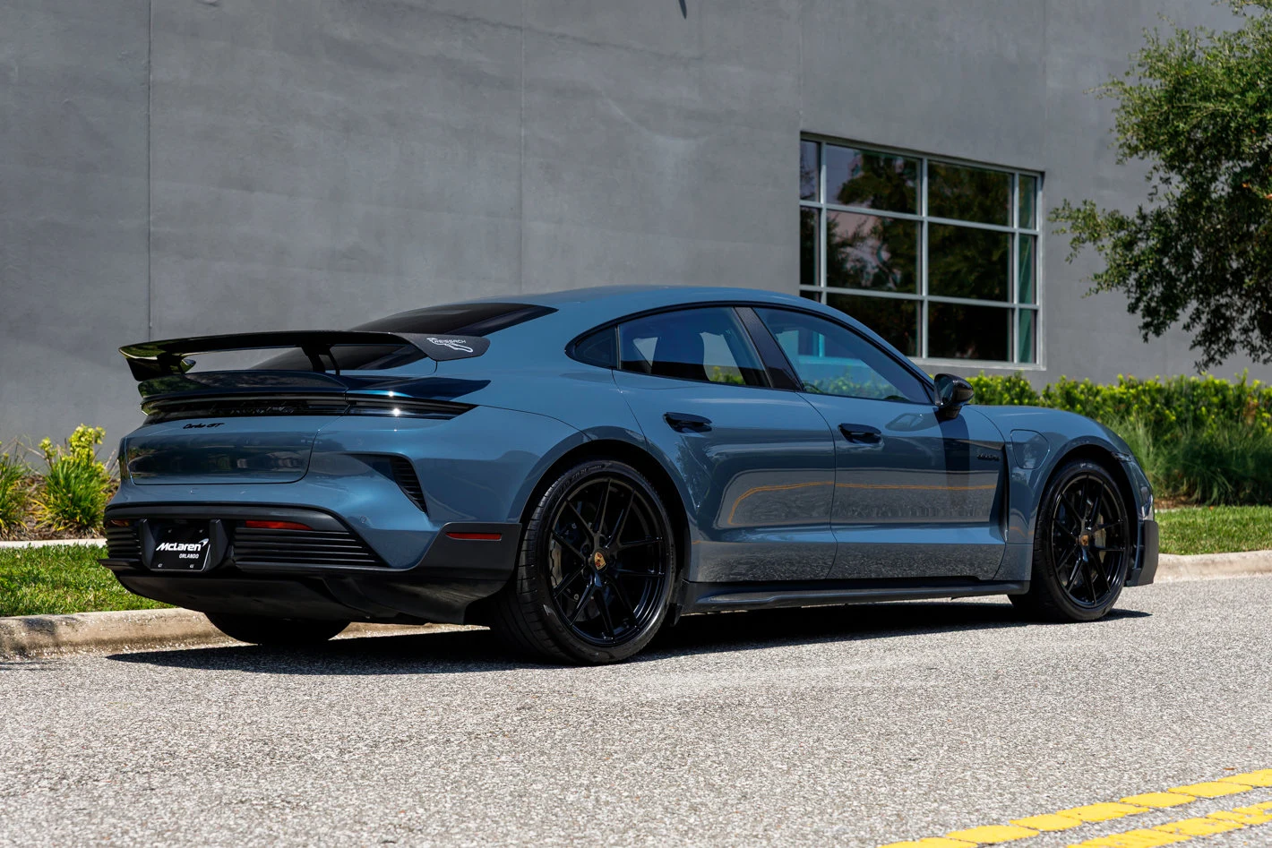 2025 Porsche Taycan Turbo GT Weissach Package, 4/30