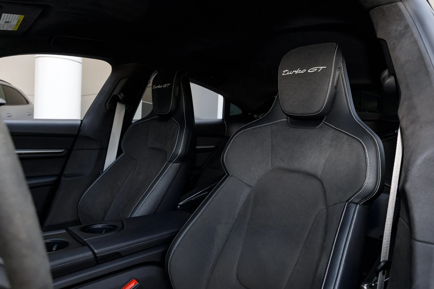2025 Porsche Taycan Turbo GT Weissach Package, 23/30