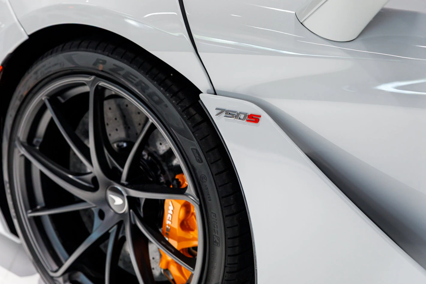 2027 McLaren 750S Performance, 19/30