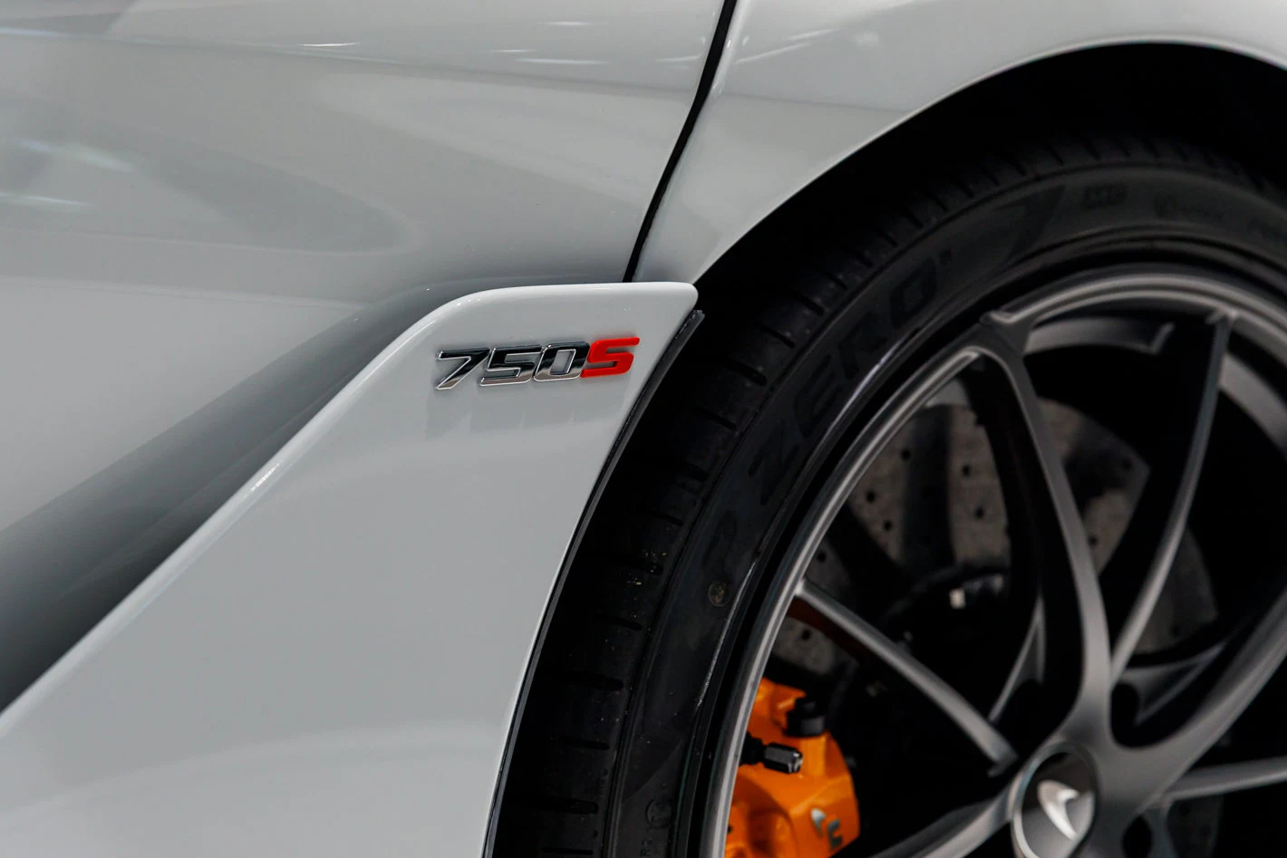 2027 McLaren 750S Performance, 28/30