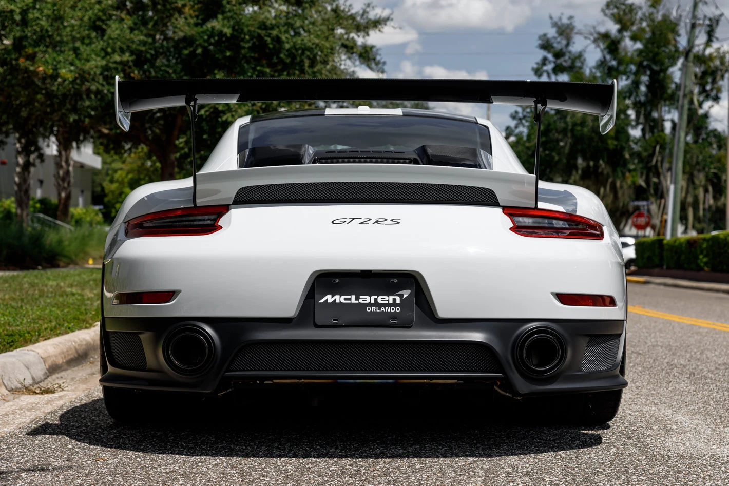 2018 Porsche 911 (991.2) GT2 RS, 8/30