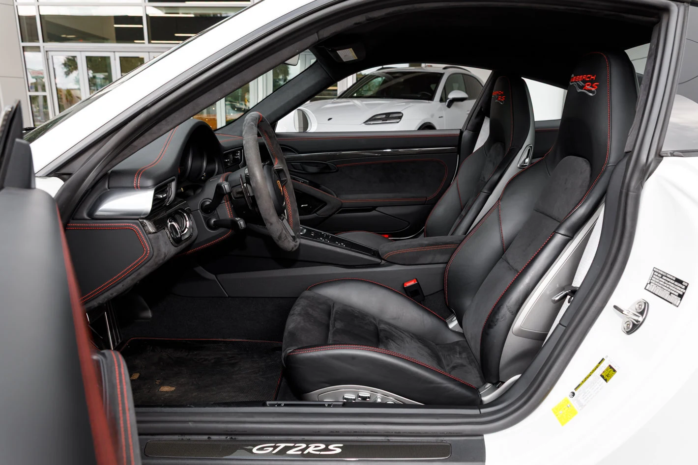 2018 Porsche 911 (991.2) GT2 RS, 25/30