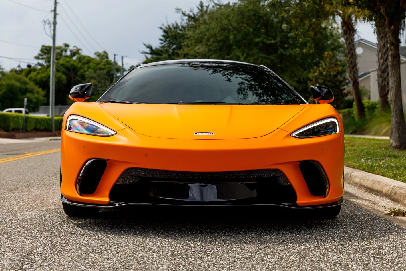 2026 McLaren GTS TechLux, 2/30
