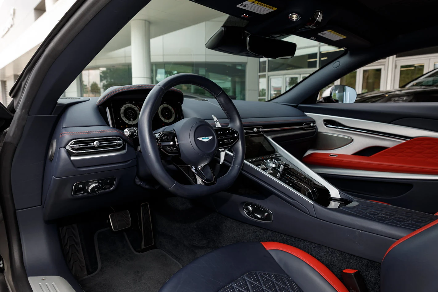 2024 Aston Martin DB12, 26/30