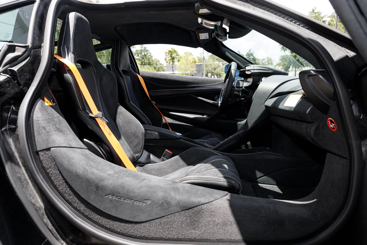 2027 McLaren 750S, 29/30