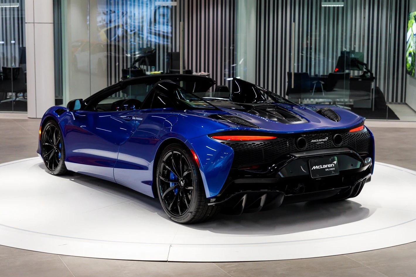2026 McLaren Artura Spider Performance, 7/30