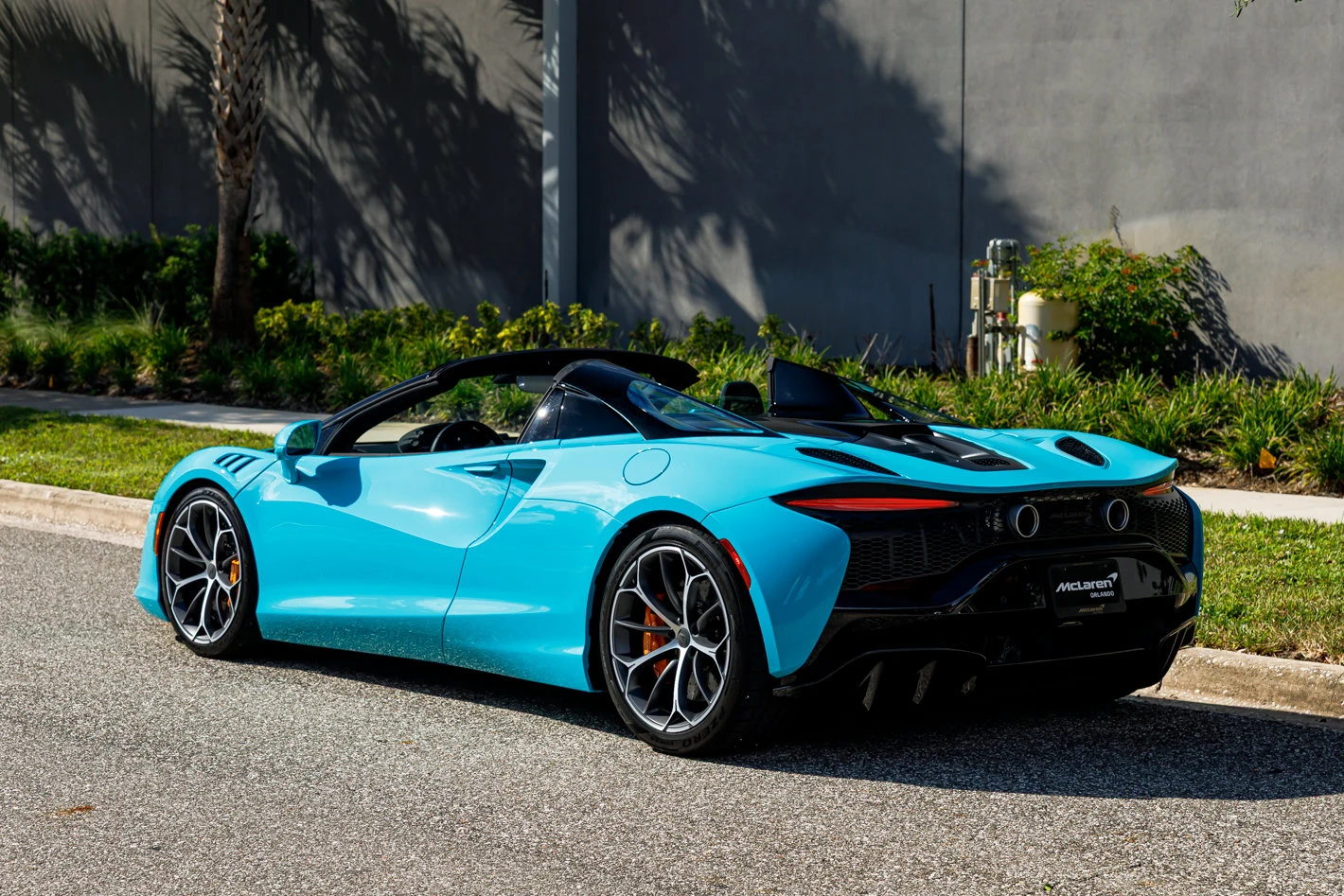 2026 McLaren Artura Spider TechLux, 8/30