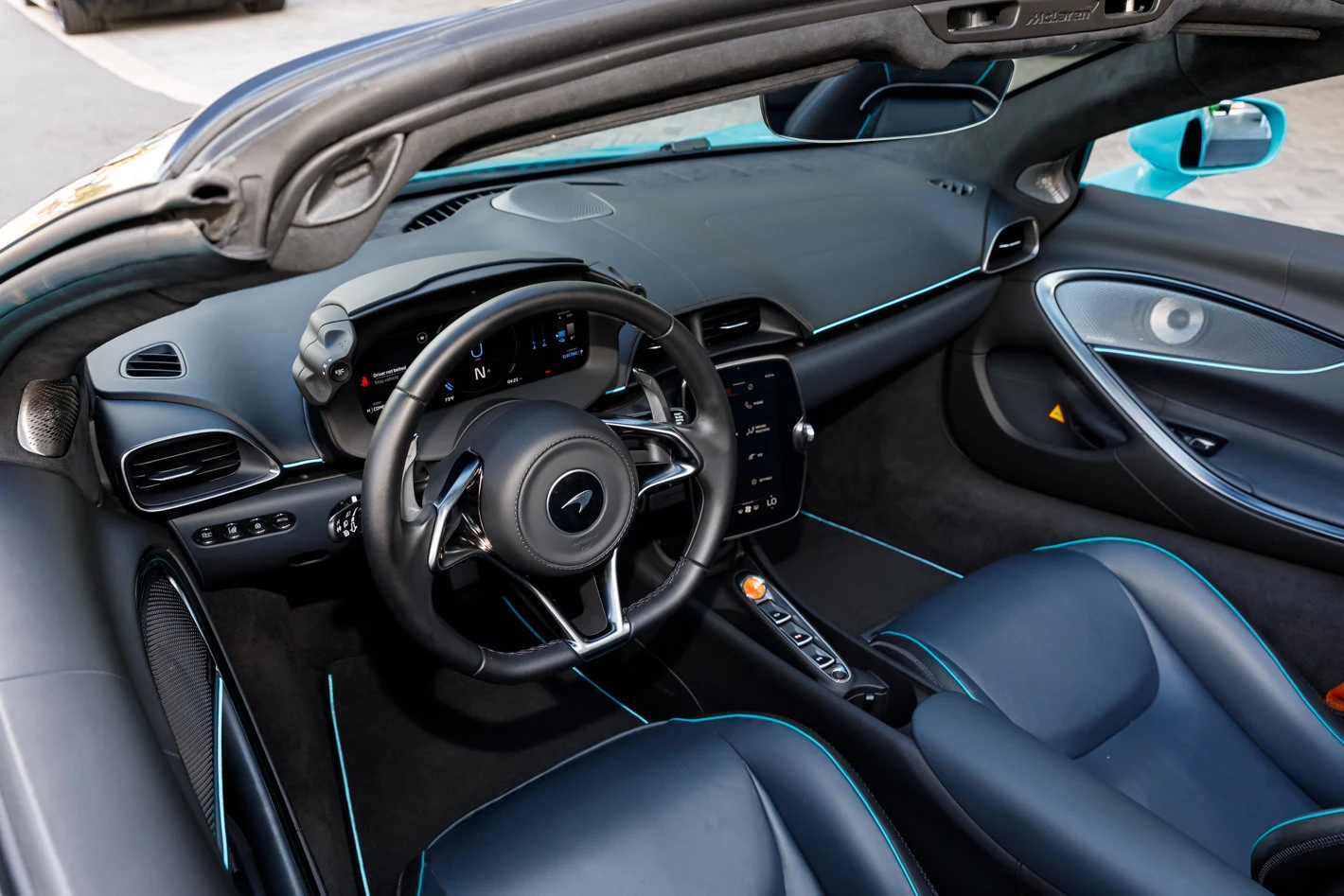 2026 McLaren Artura Spider TechLux, 27/30