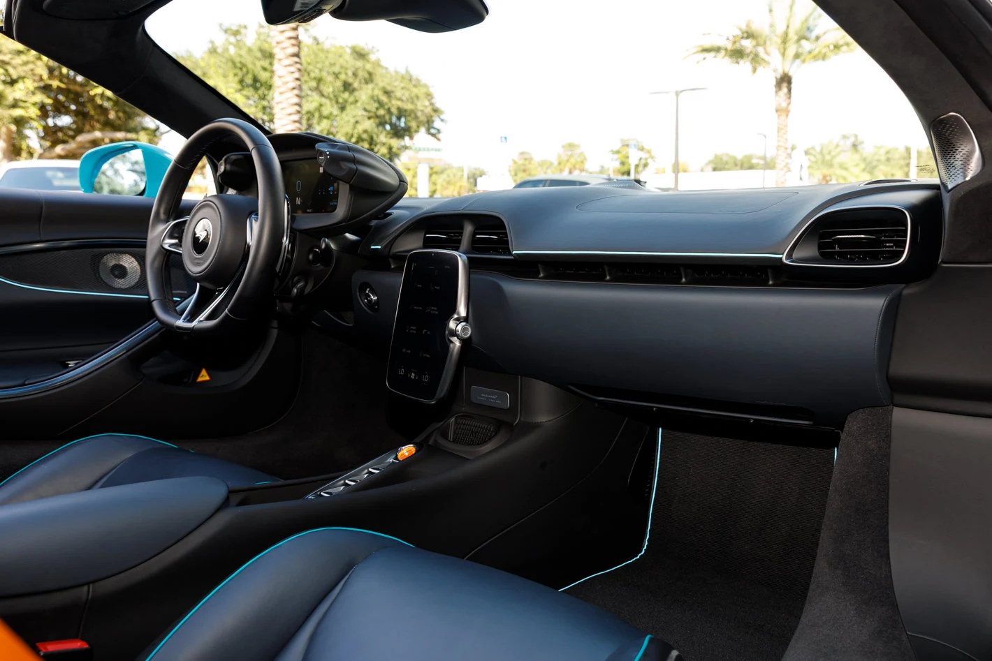 2026 McLaren Artura Spider TechLux, 29/30