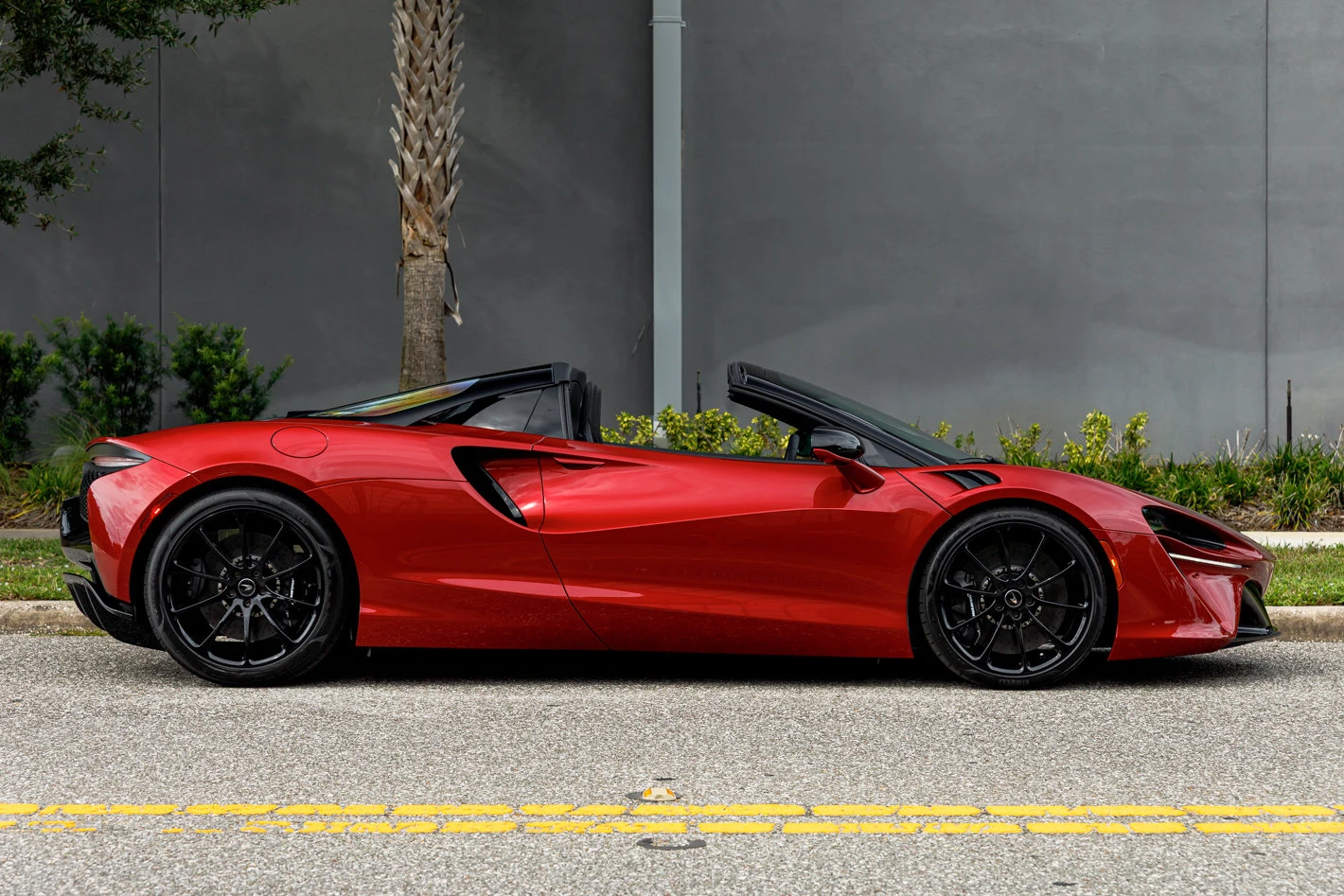 2027 McLaren Artura Spider TechLux, 16/30