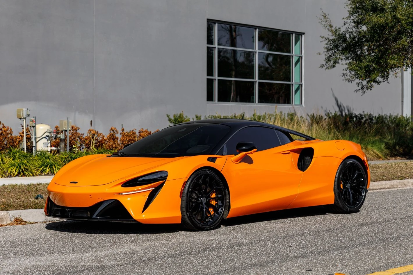 2025 McLaren Artura Performance, 11/30