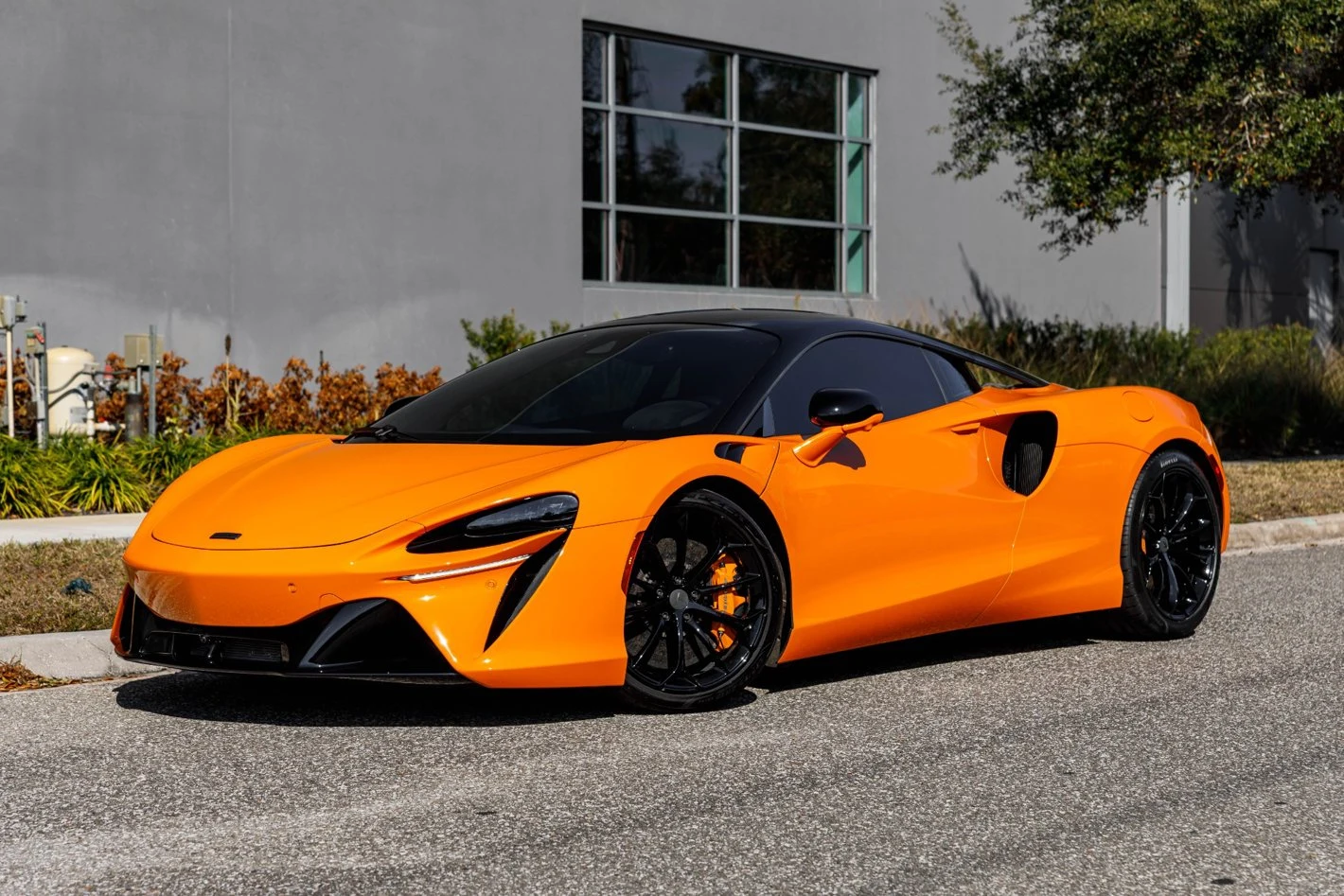 2025 McLaren Artura Performance, 16/30