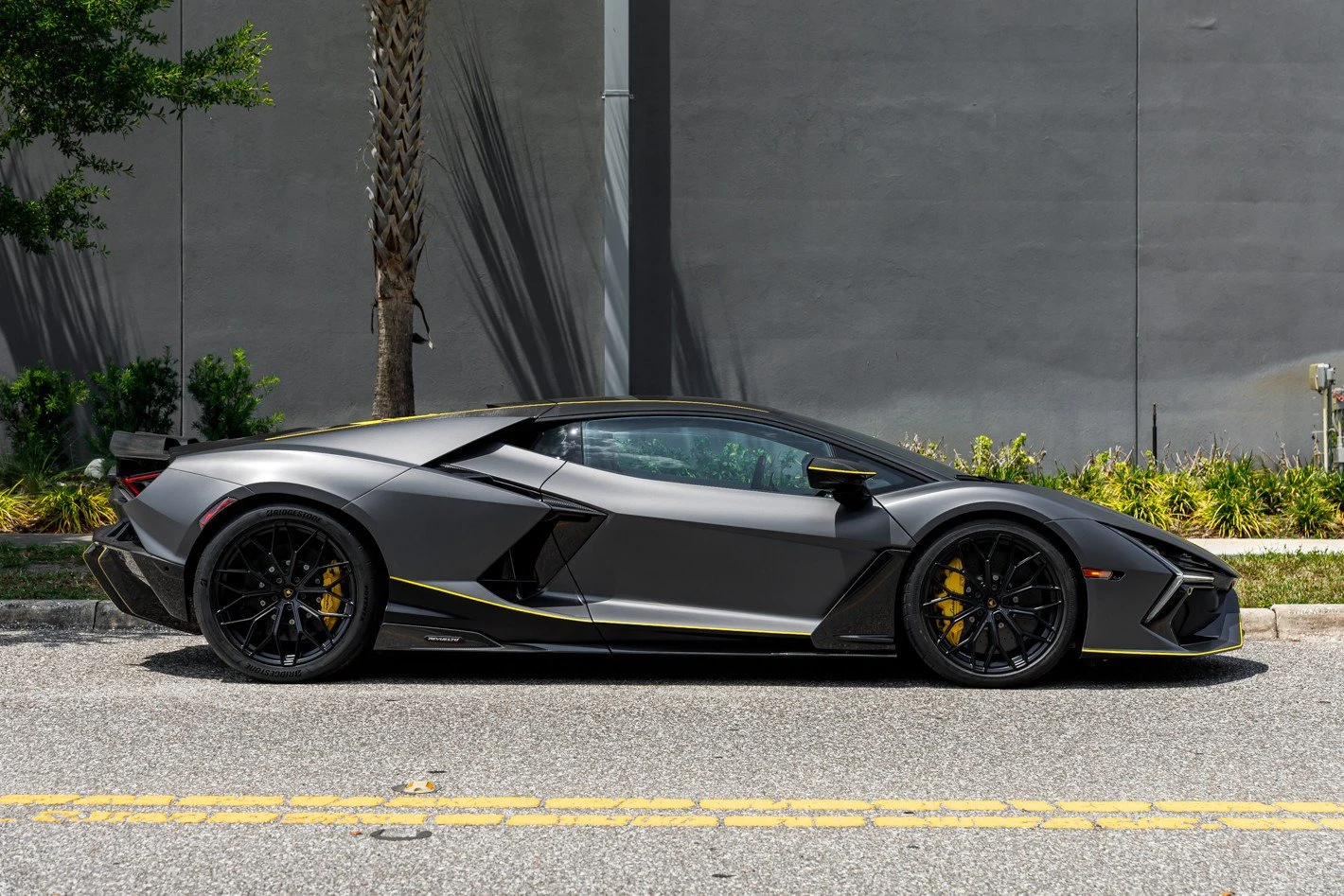 2025 Lamborghini Revuelto, 9/30