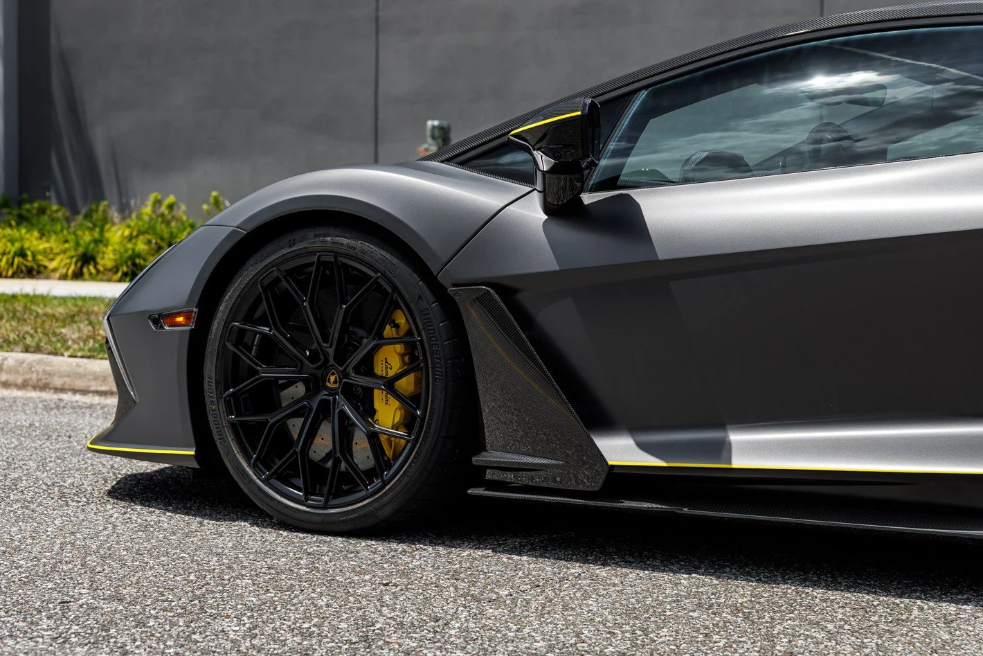 2025 Lamborghini Revuelto, 24/30