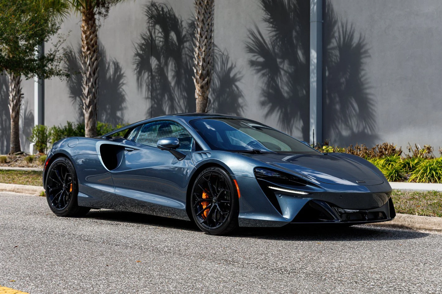 2026 McLaren Artura Performance, 3/30
