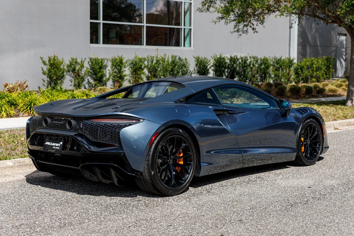 2026 McLaren Artura Performance, 10/30