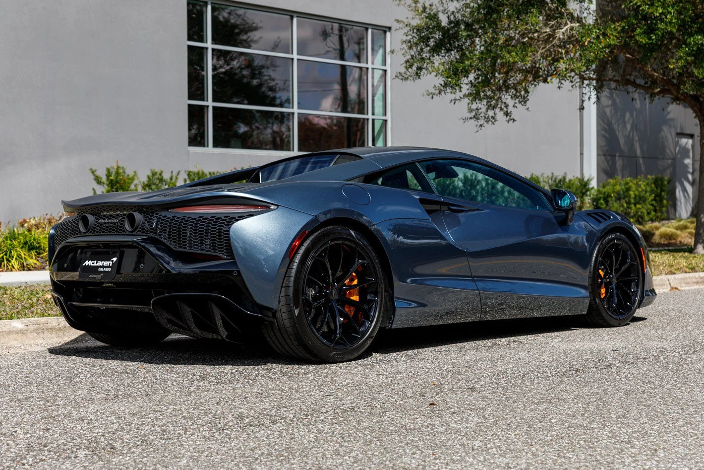 2026 McLaren Artura Performance, 11/30