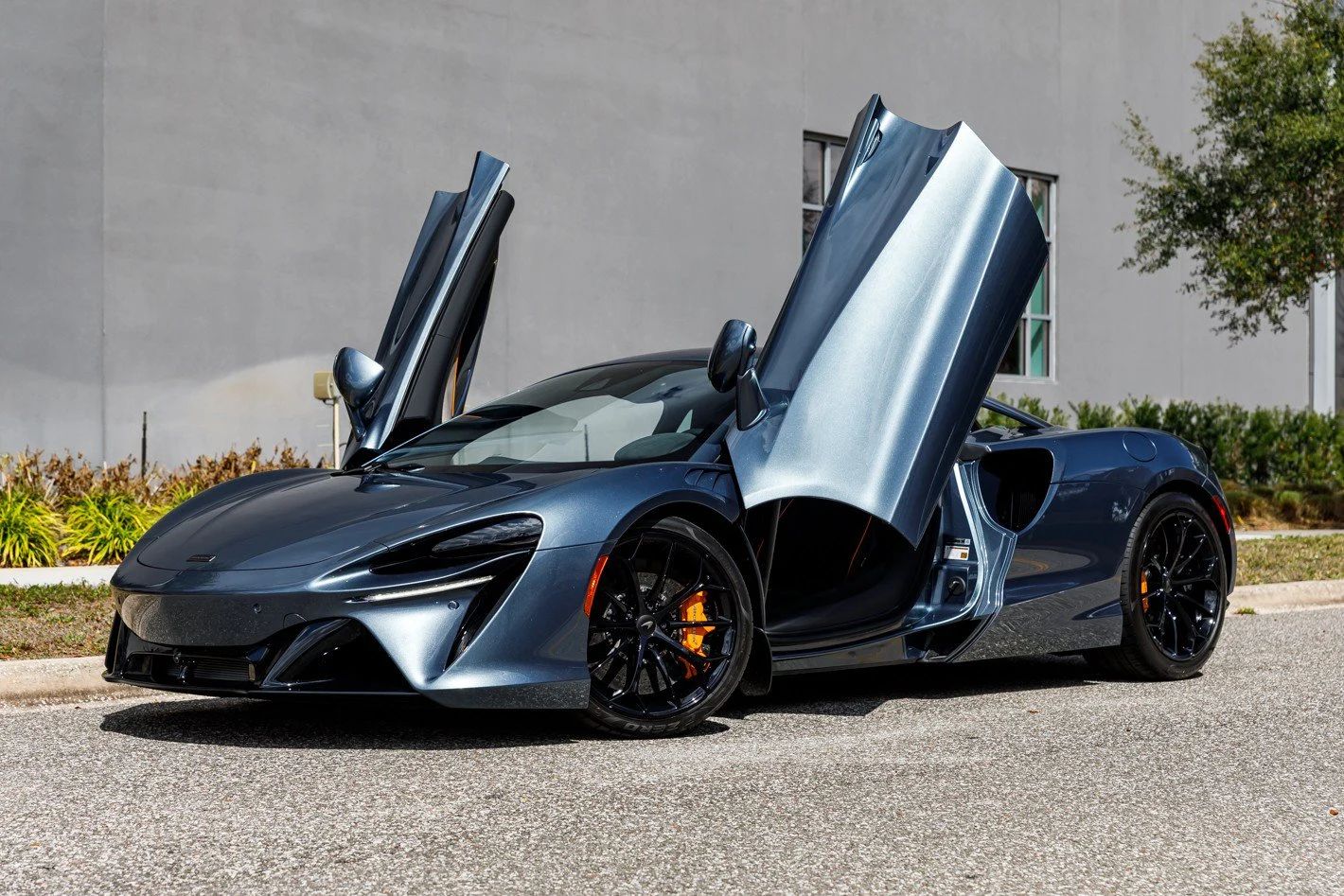 2026 McLaren Artura Performance, 20/30