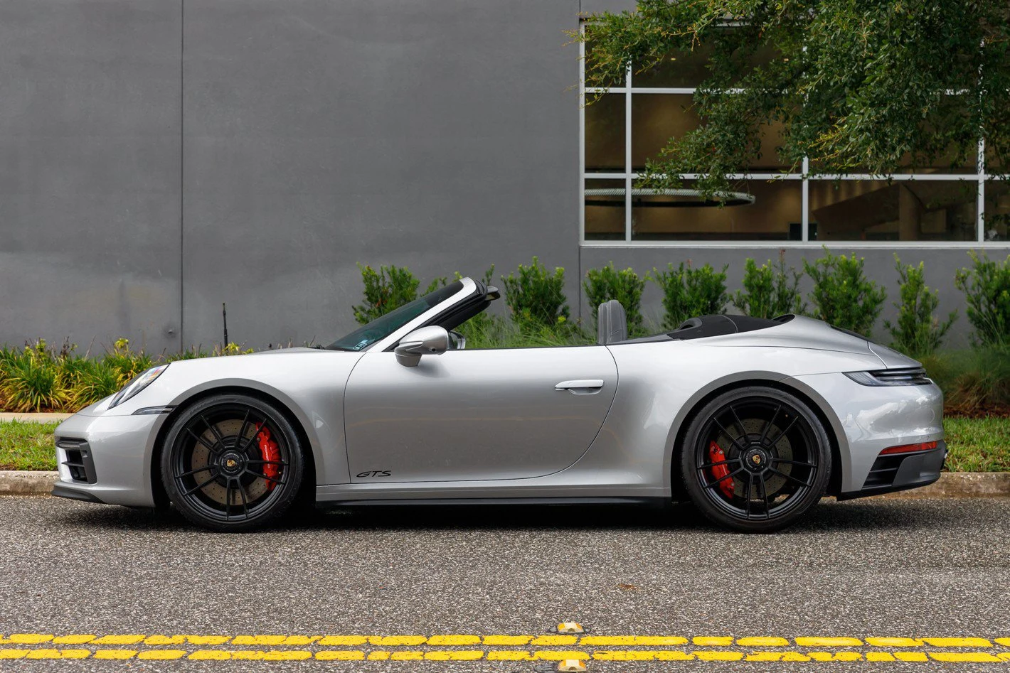 2022 Porsche 911 (992.1) Carrera GTS Cabriolet, 17/30