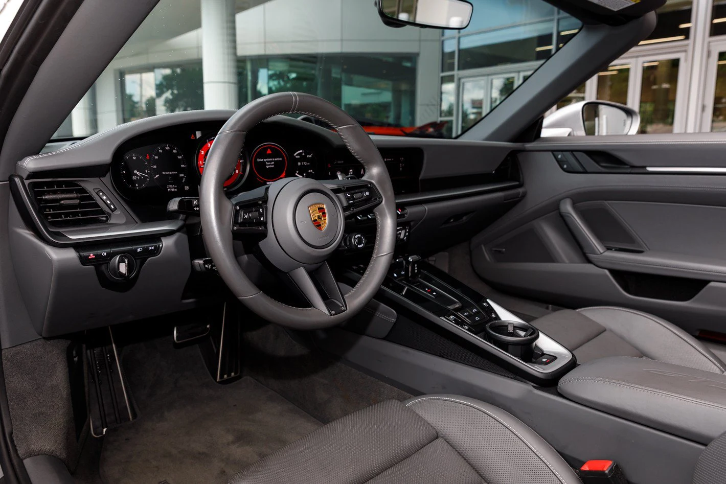 2022 Porsche 911 (992.1) Carrera GTS Cabriolet, 28/30