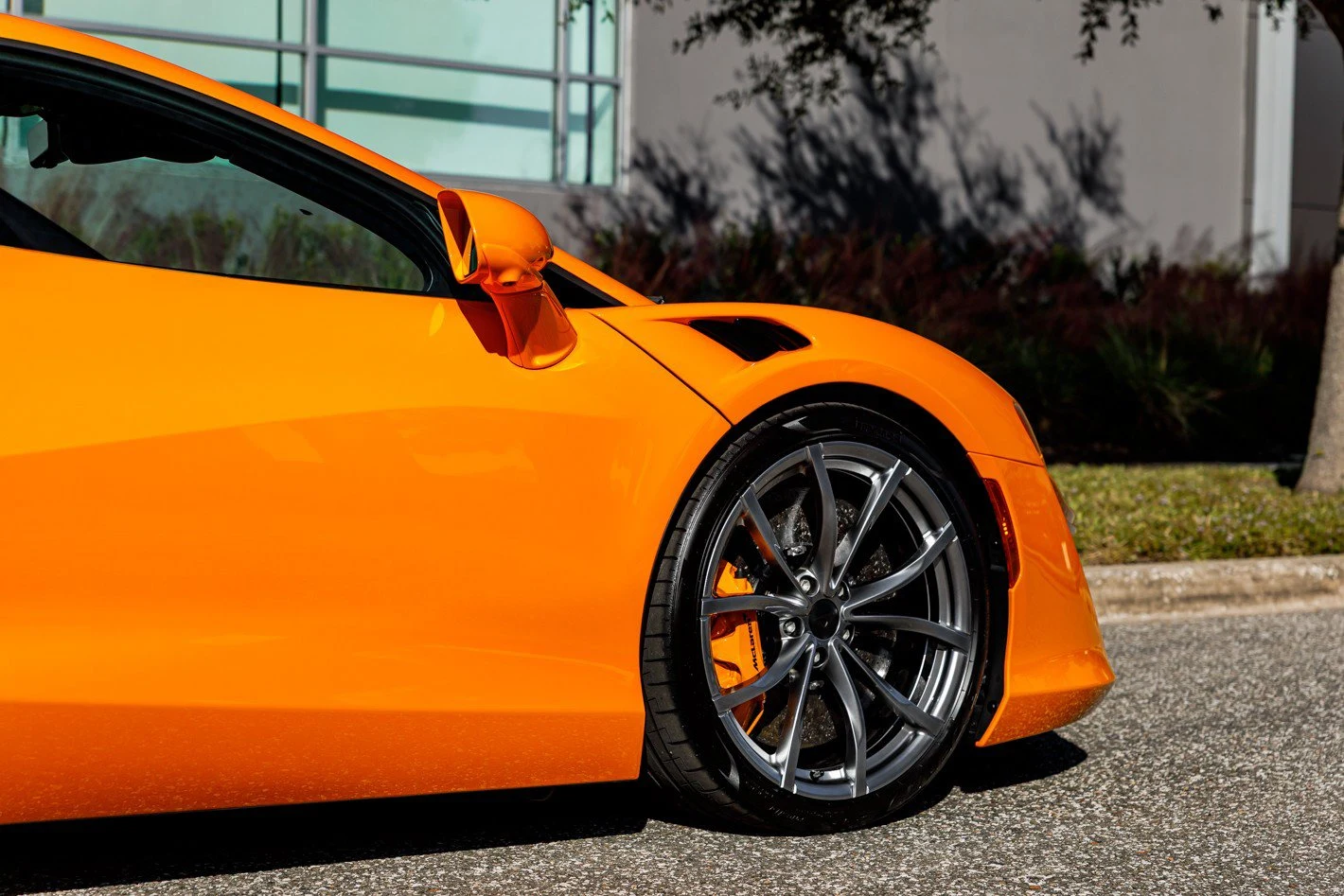2025 McLaren Artura, 20/30