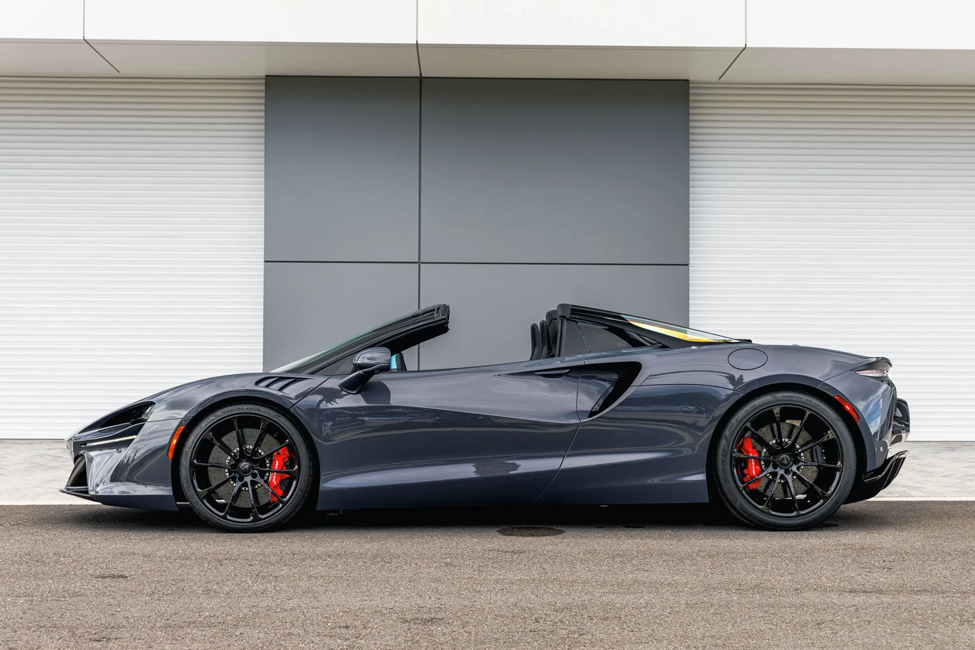 2026 McLaren Artura Spider Performance, 4/27