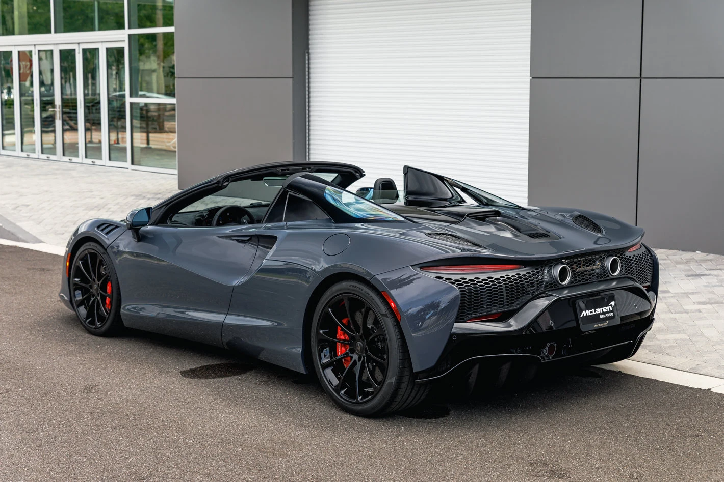 2026 McLaren Artura Spider Performance, 8/27