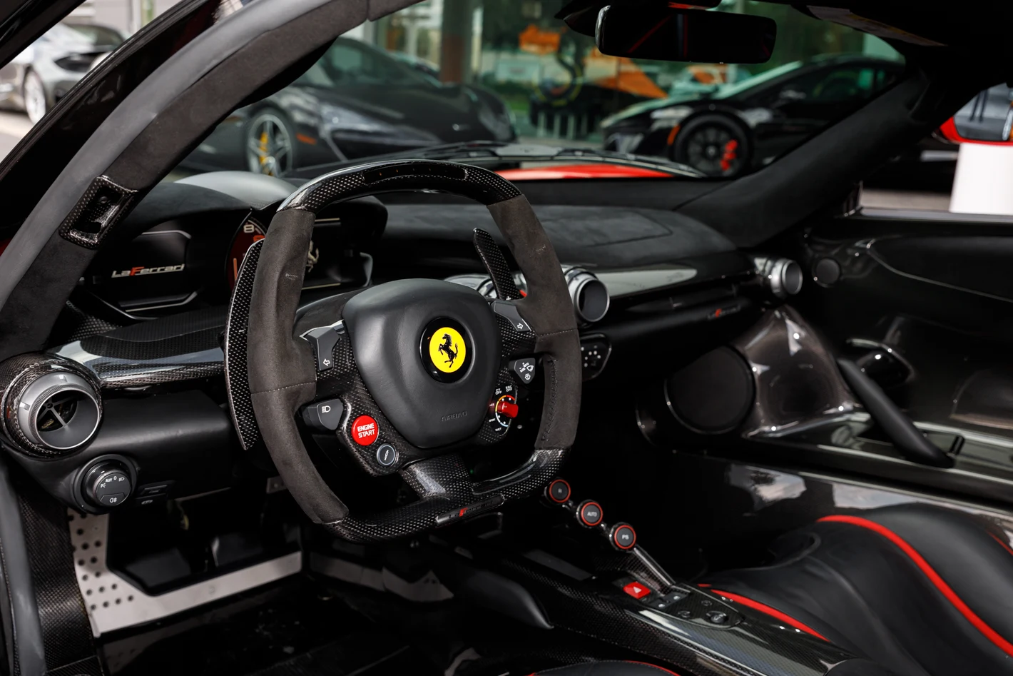 2014 Ferrari LaFerrari, 28/30