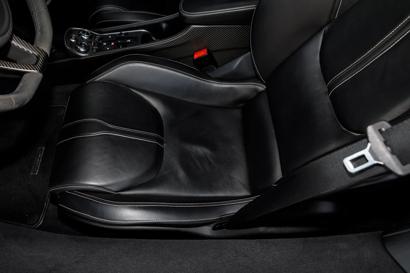 2018 McLaren 570GT, 22/30