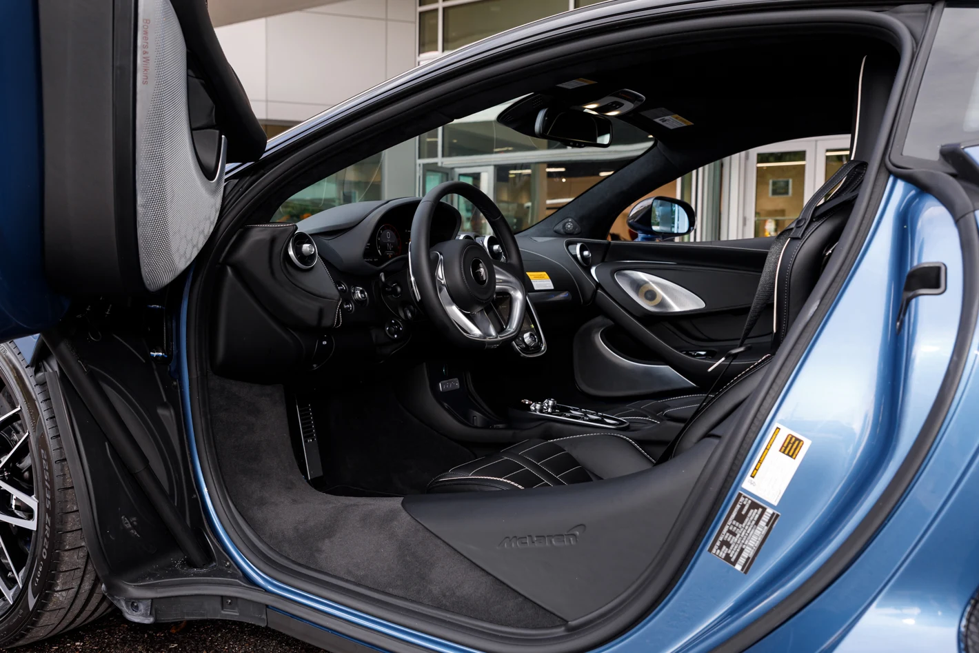 2027 McLaren GTS, 25/30