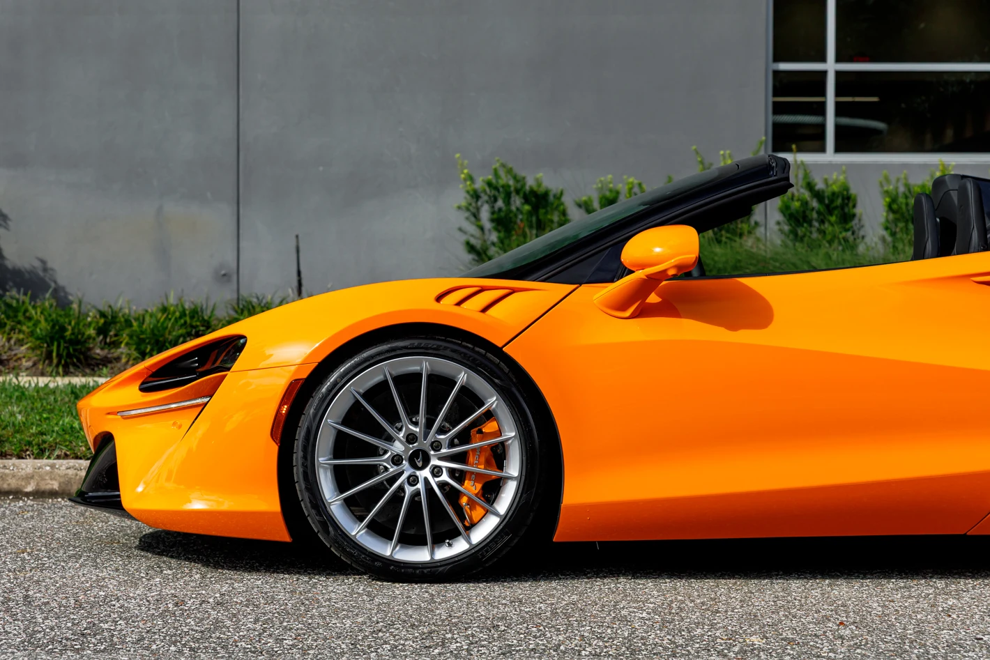 2027 McLaren Artura Spider TechLux, 9/30
