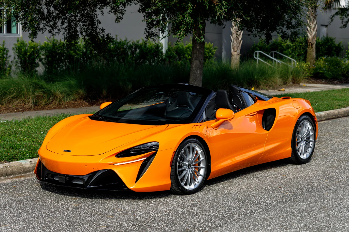 2027 McLaren Artura Spider TechLux, 18/30