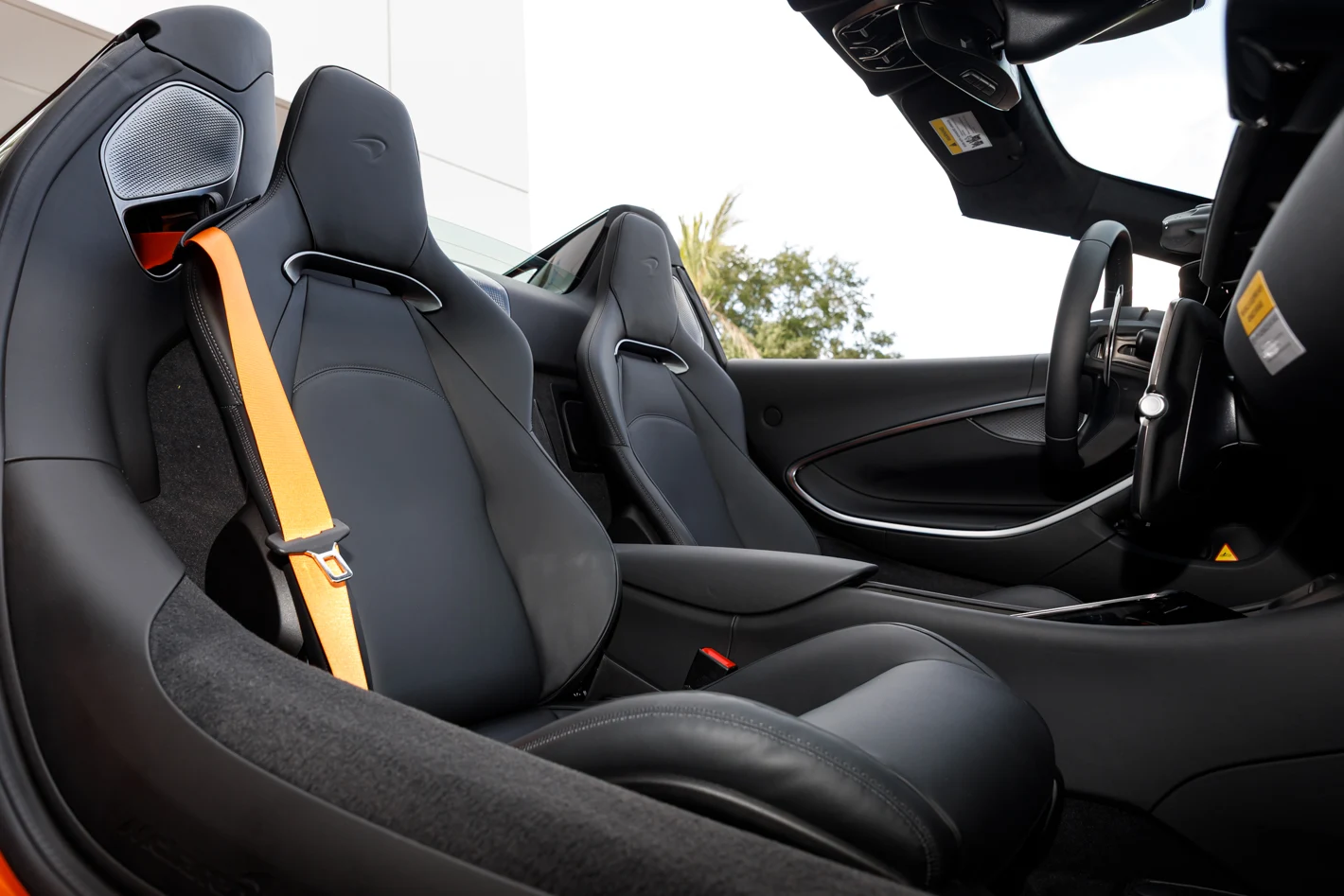 2027 McLaren Artura Spider TechLux, 28/30