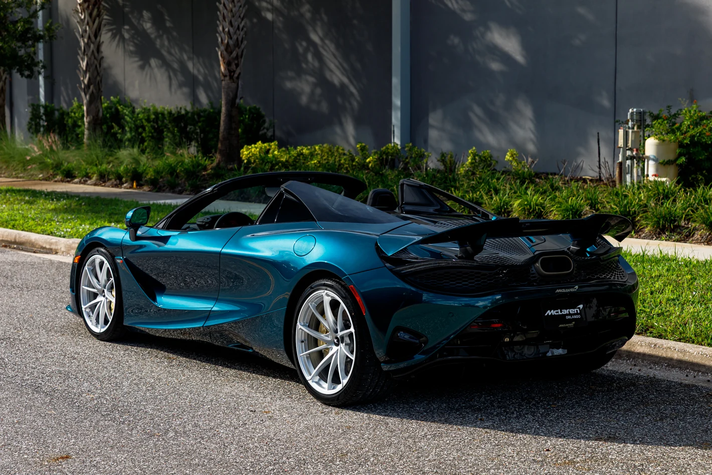 2027 McLaren 750S Spider TechLux, 11/30