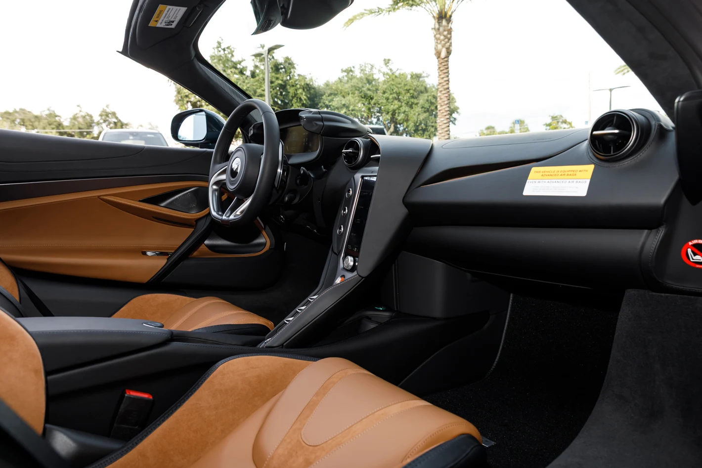 2027 McLaren 750S Spider TechLux, 29/30