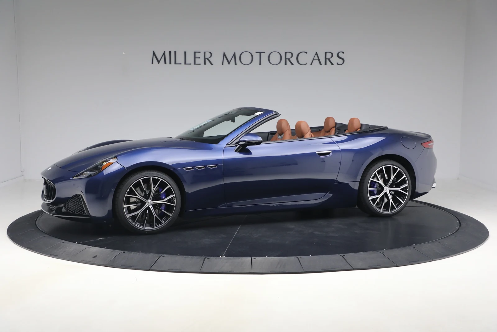 Maserati GranCabrio Modena | Maserati of Greenwich