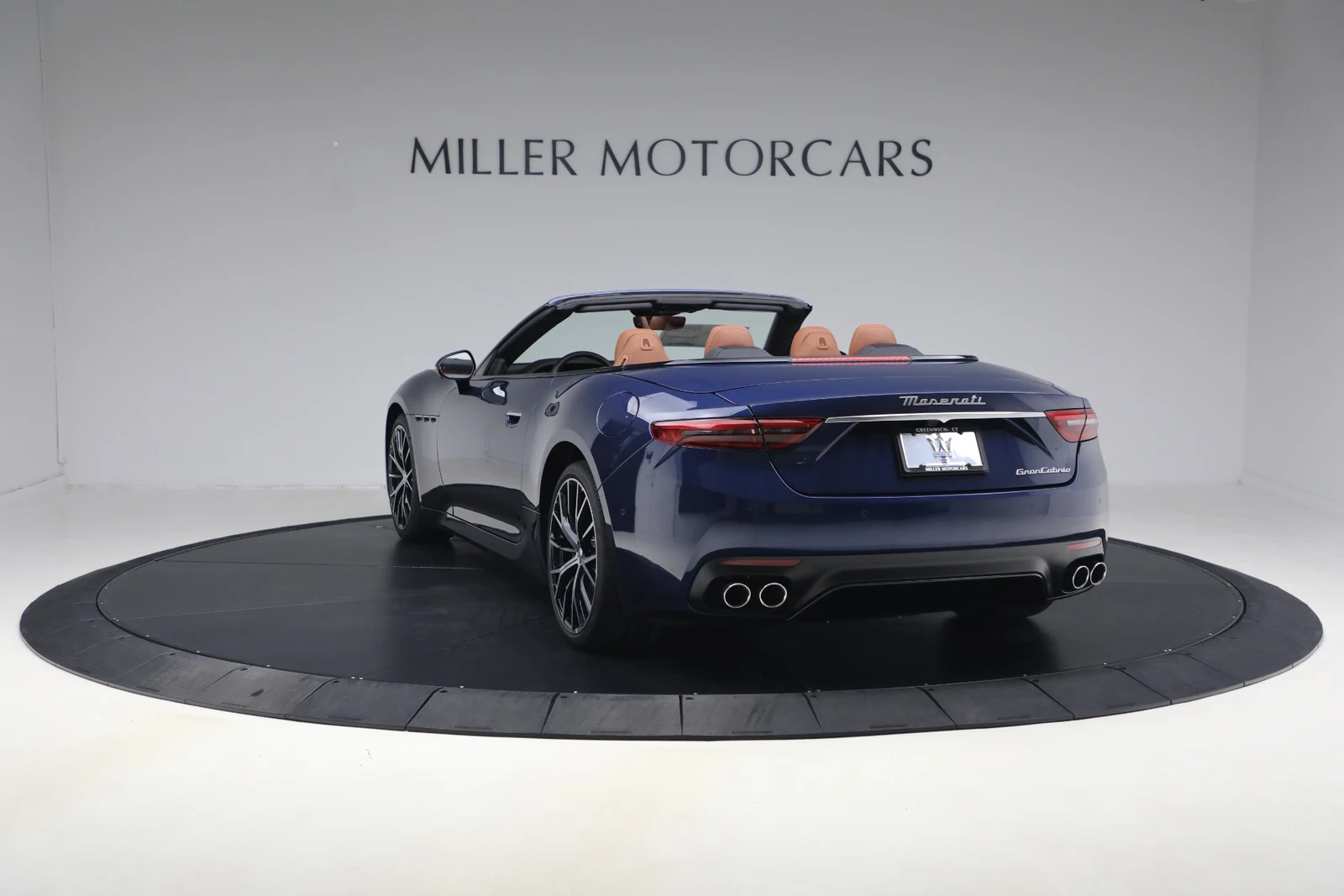 2026 Maserati GranCabrio Modena, 4/20