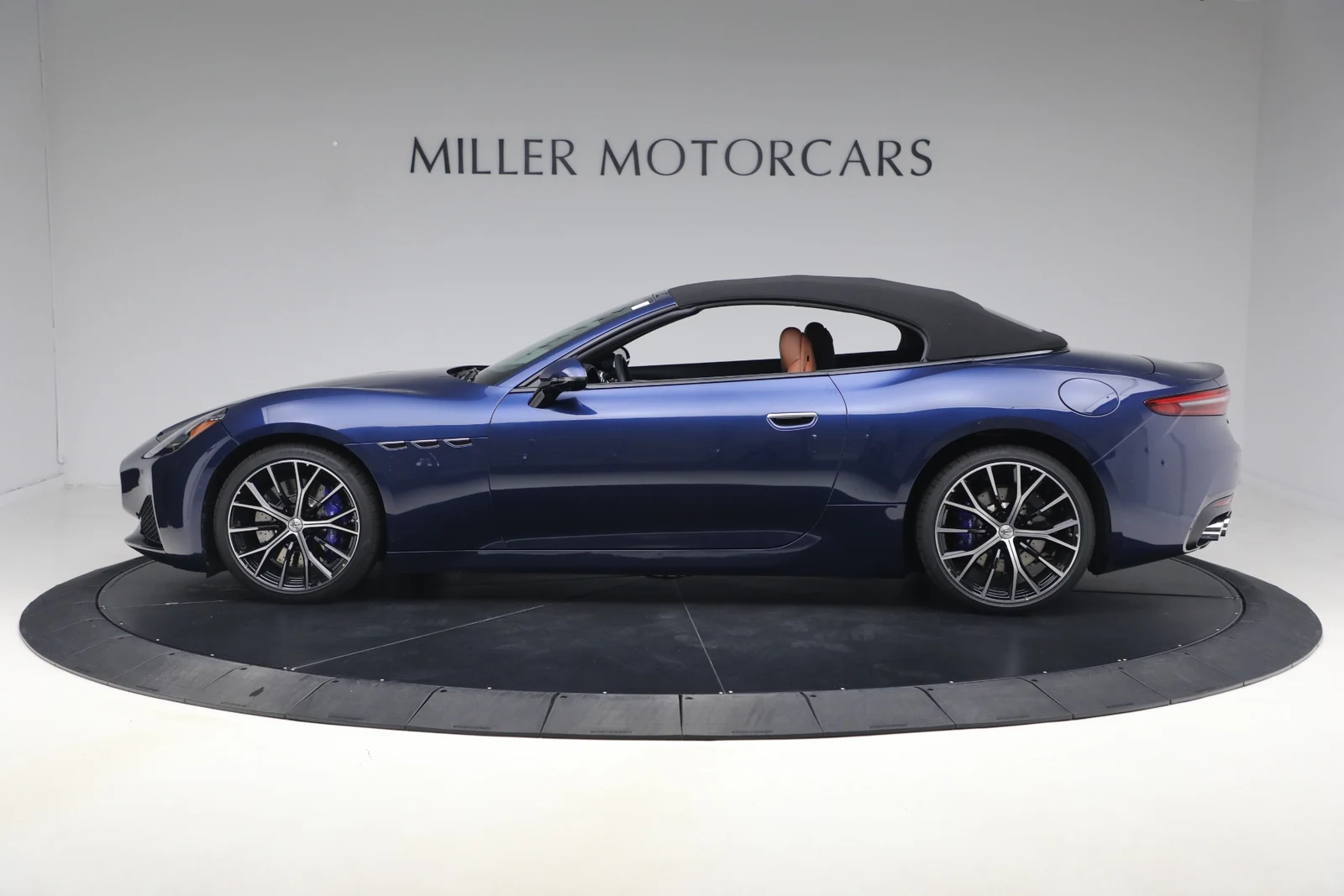 2026 Maserati GranCabrio Modena, 14/20