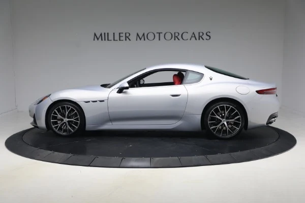 2026 Maserati GranTurismo, 2/15
