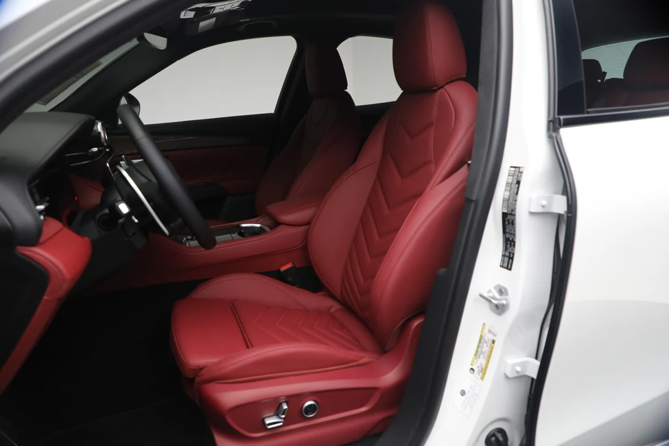 2026 Maserati Grecale Modena V6, 15/20