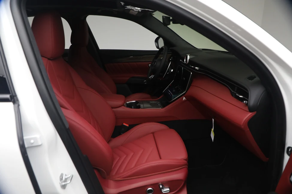 2026 Maserati Grecale Modena V6, 16/20