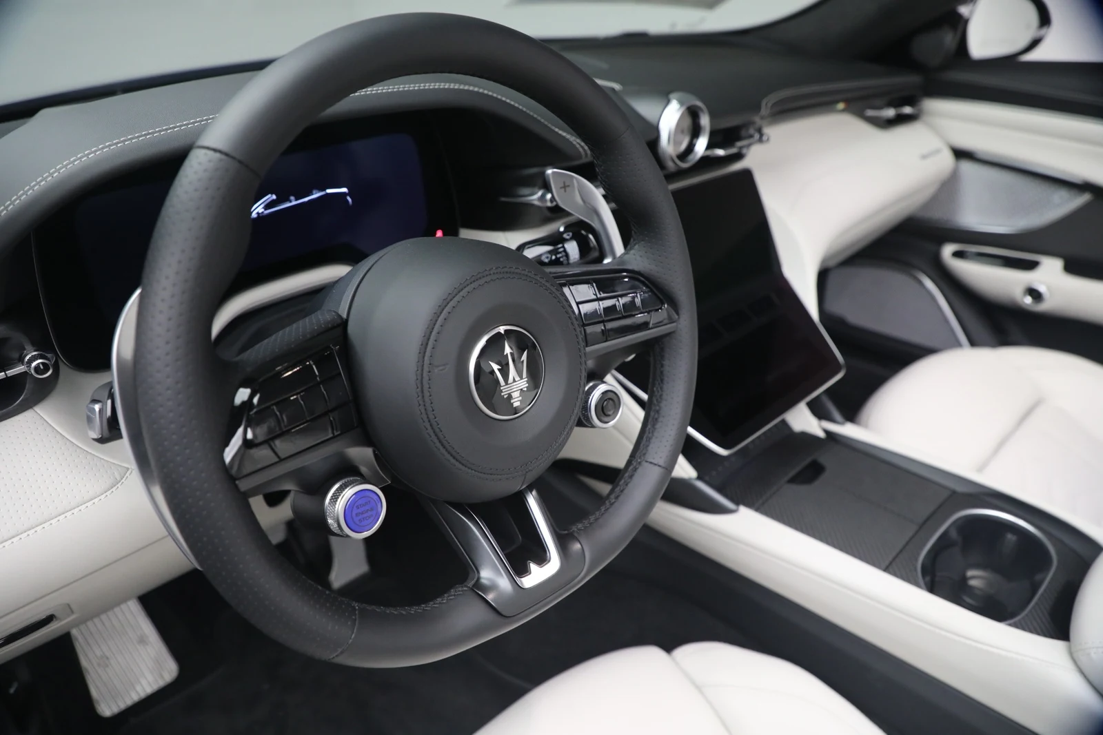 2026 Maserati GranCabrio Trofeo, 20/20