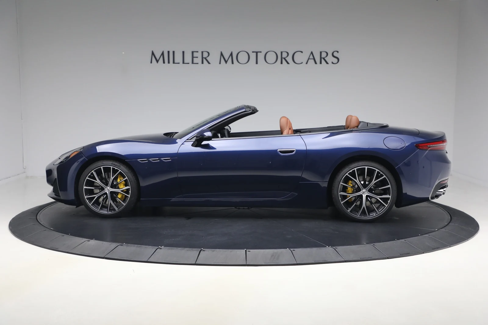 2026 Maserati GranCabrio, 4/20