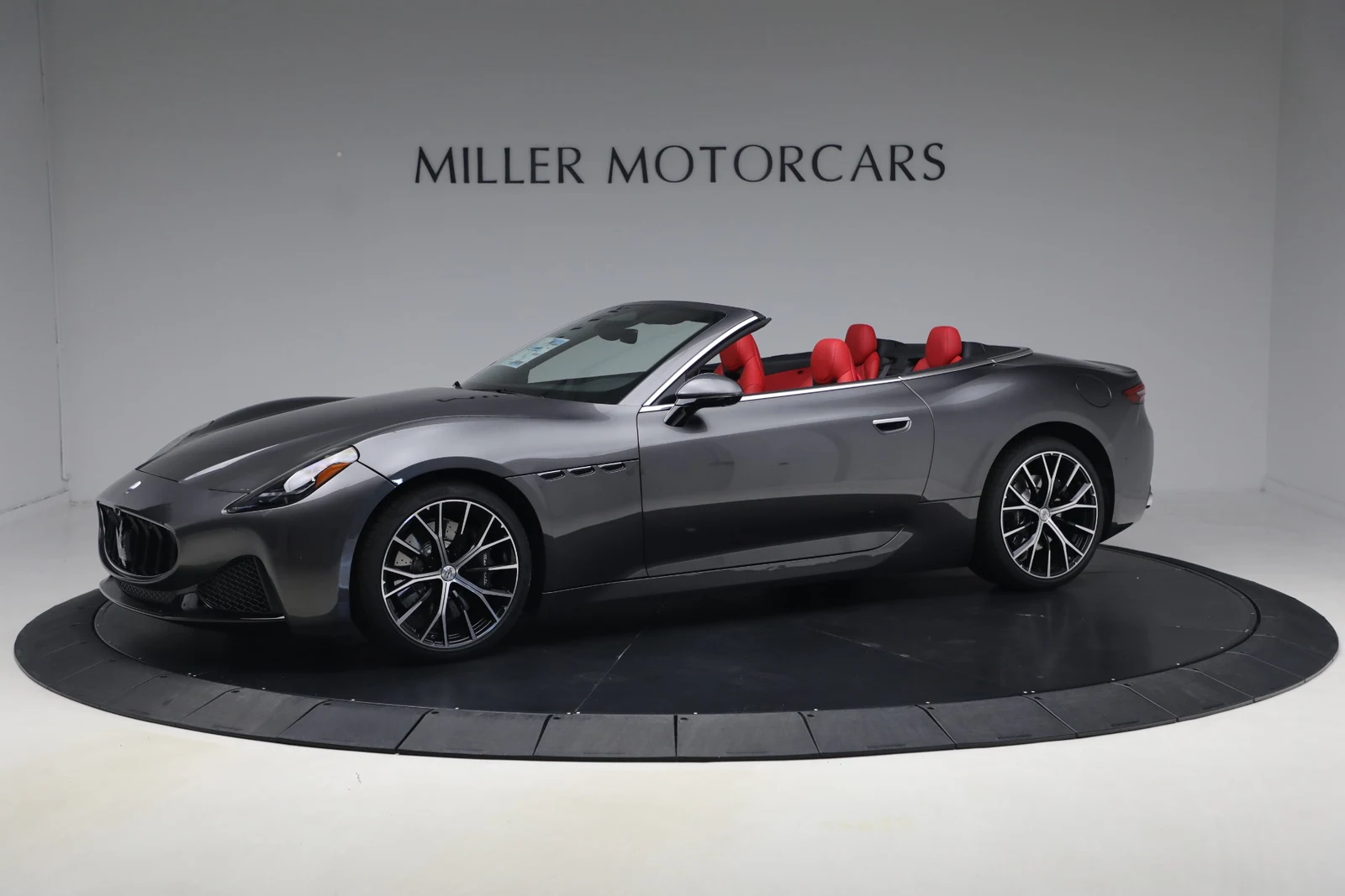 Maserati GranCabrio Modena | Maserati of Greenwich