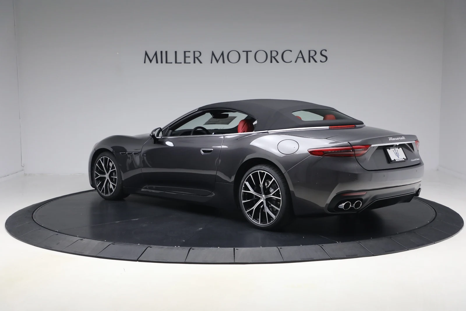 2026 Maserati GranCabrio Modena, 14/20