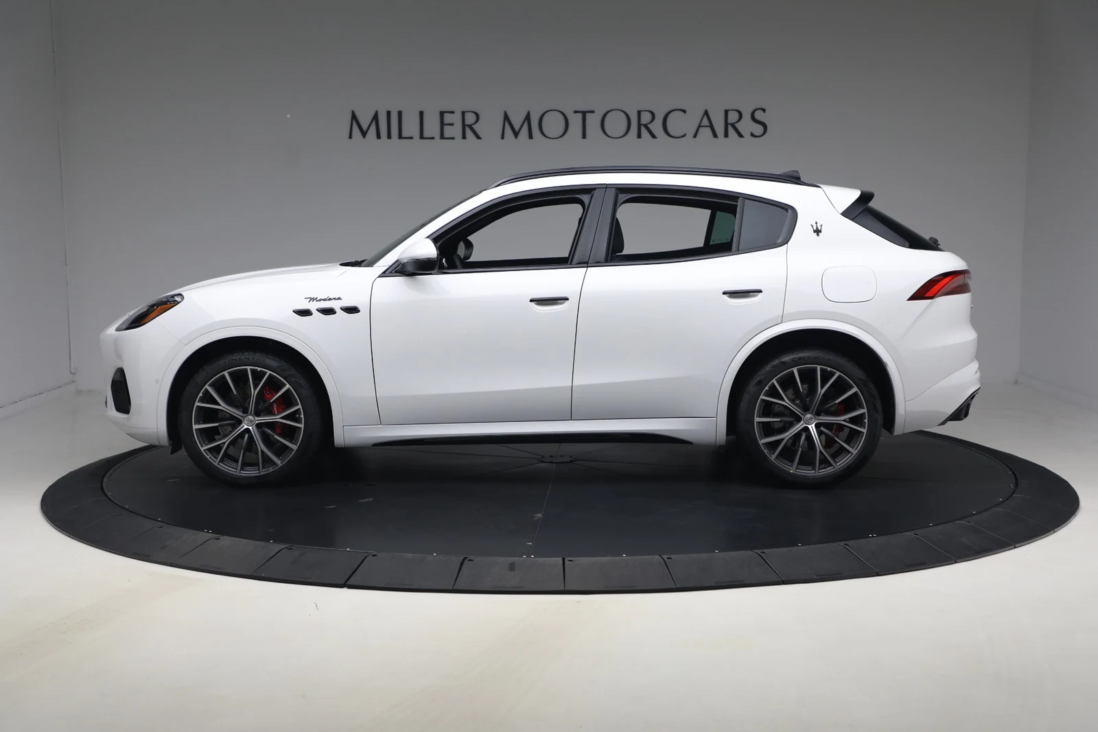 2026 Maserati Grecale Modena V6, 3/20